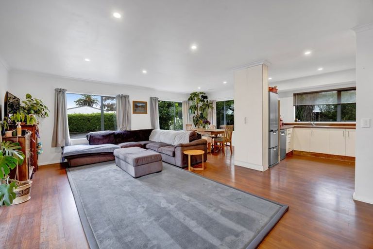 Photo of property in 28a Maire Street, Inglewood, 4330