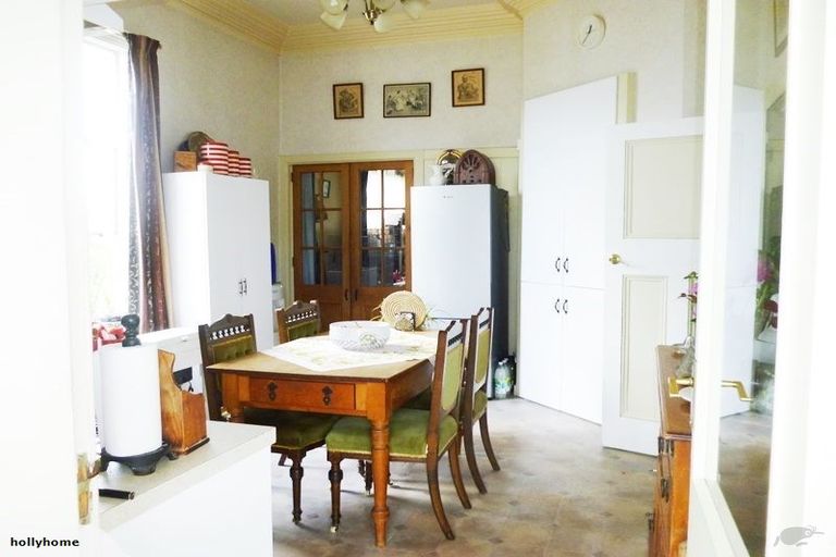 Photo of property in 30 Rhodes Street, Waimate, 7924