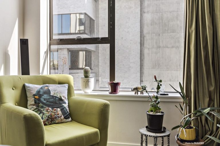 Photo of property in Hobson Court Flats, 33/70 Hobson Street, Thorndon, Wellington, 6011