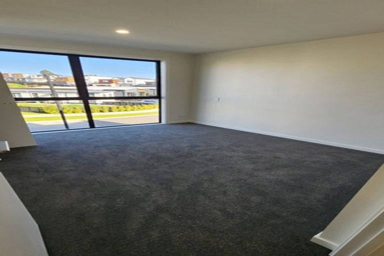 Photo of property in 7 Pukanui Avenue, Totara Park, Auckland, 2019