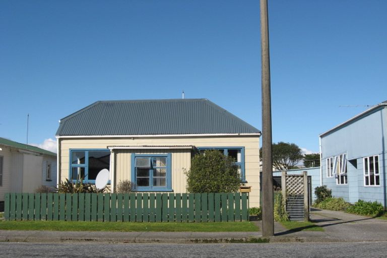 Photo of property in 166 Sewell Street, Hokitika, 7810