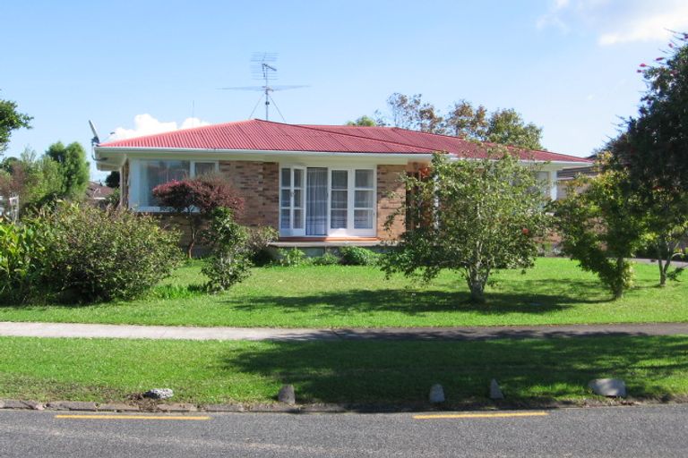 Photo of property in 7 Mangos Place, Pakuranga, Auckland, 2010