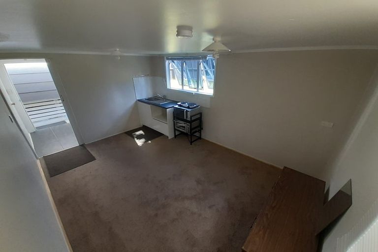 Photo of property in 2/67 Charntay Avenue, Clover Park, Auckland, 2019