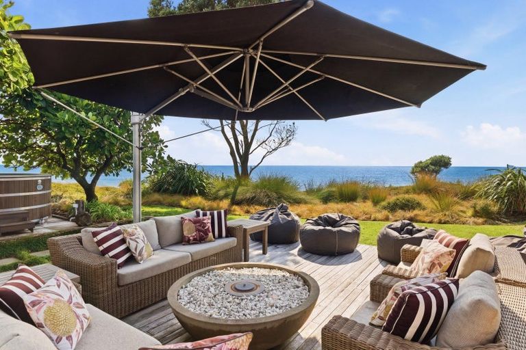 Photo of property in 125b Oceanbeach Road, Mount Maunganui, 3116