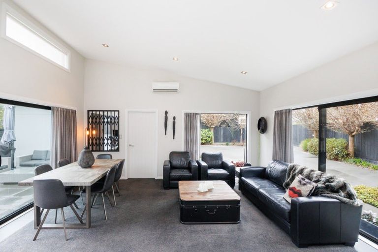 Photo of property in 24a Ihaka Street, Hokowhitu, Palmerston North, 4410