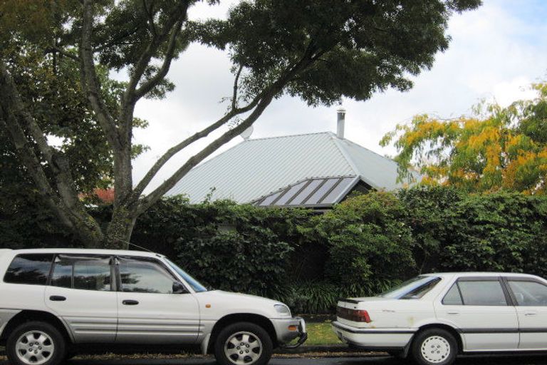 Photo of property in 9 Tripp Place, Ilam, Christchurch, 8041