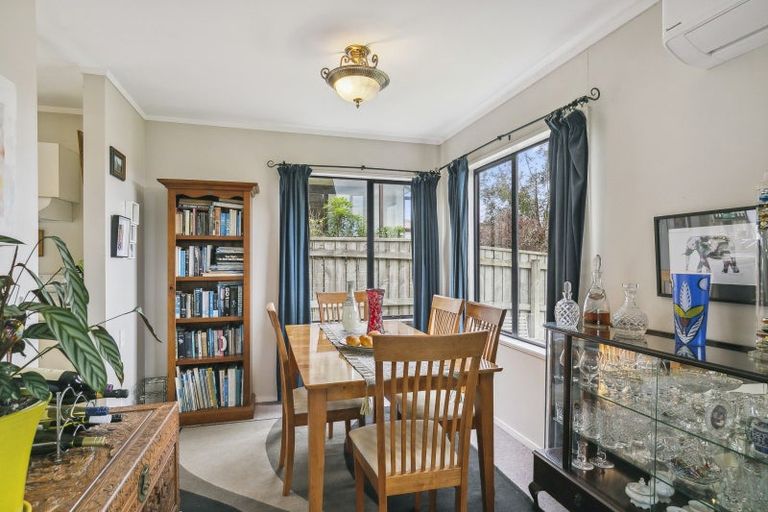 Photo of property in 106b Montgomery Avenue, Karori, Wellington, 6012