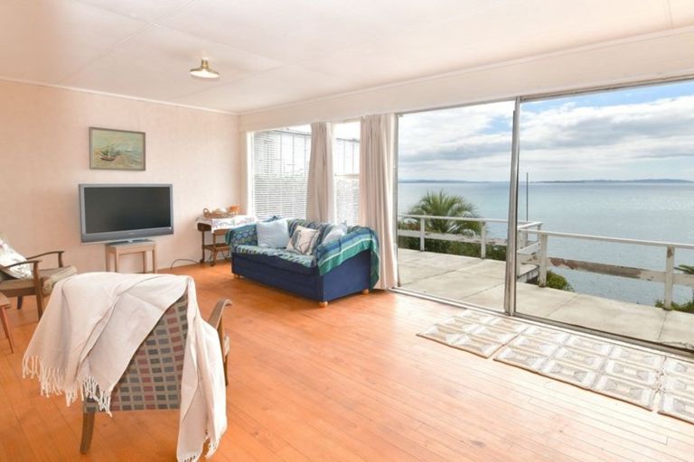 Photo of property in 5 Hurdlow Place, Manly, Whangaparaoa, 0930