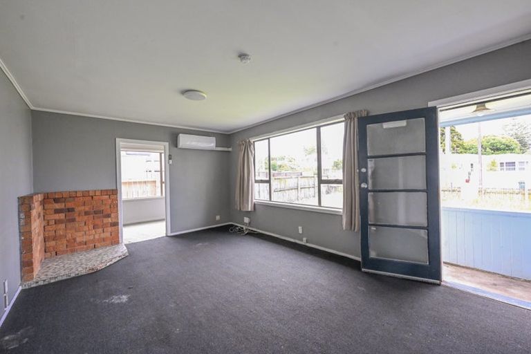 Photo of property in 15 Ranum Road, Papatoetoe, Auckland, 2025
