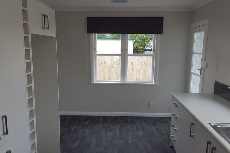 Photo of property in 8 Arawhata Road, Paraparaumu, 5032