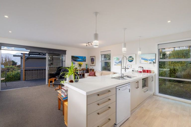 Photo of property in 5 Taimana Lane, Diamond Harbour, Lyttelton, 8971