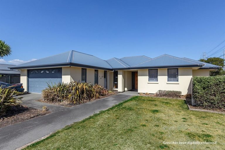 Photo of property in 31 Kaniere Avenue, Hei Hei, Christchurch, 8042