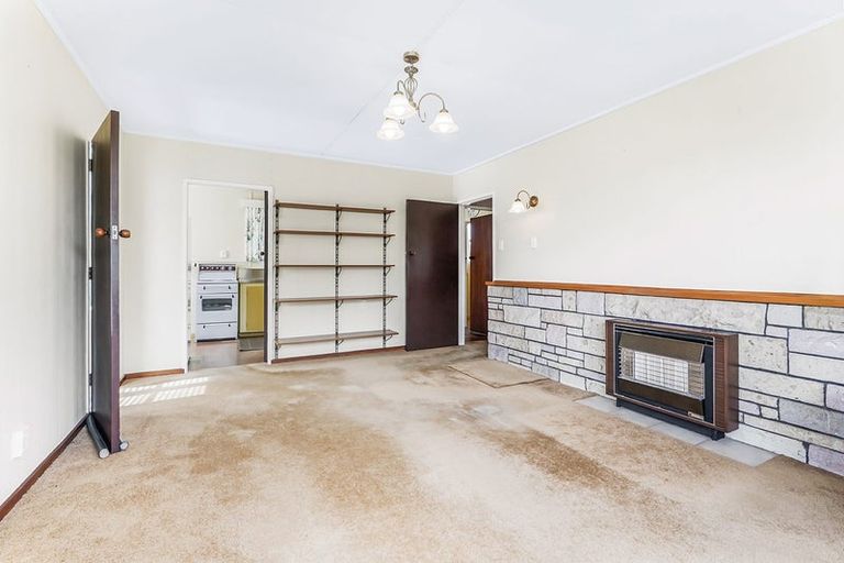 Photo of property in 1070 Heaphy Terrace, Fairfield, Hamilton, 3214