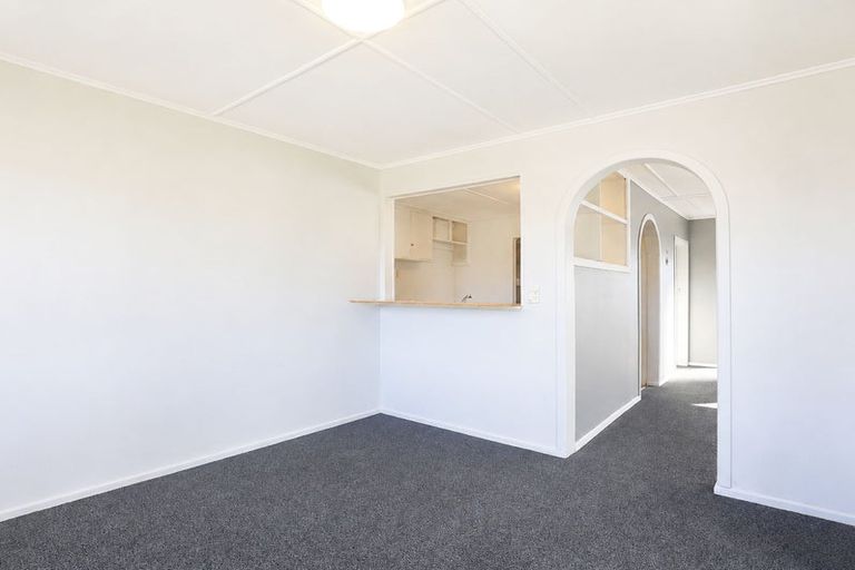 Photo of property in 2 Ngareta Road, Mourea, Rotorua, 3074