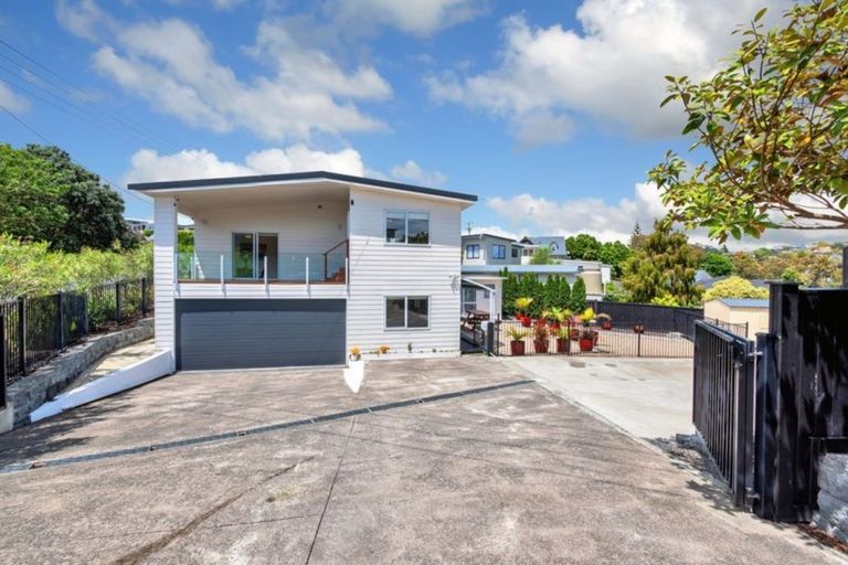 Photo of property in 267 Vipond Road, Stanmore Bay, Whangaparaoa, 0932