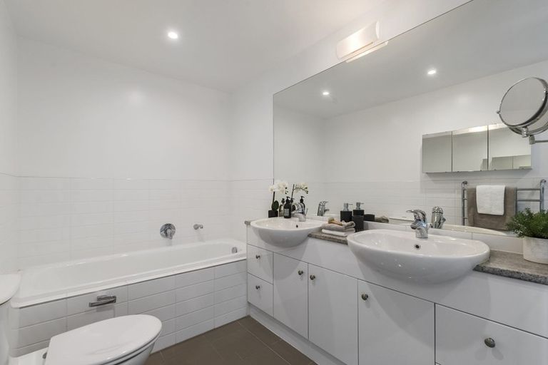 Photo of property in Prestige On Pupuke, 37/73 Anzac Street, Takapuna, Auckland, 0622