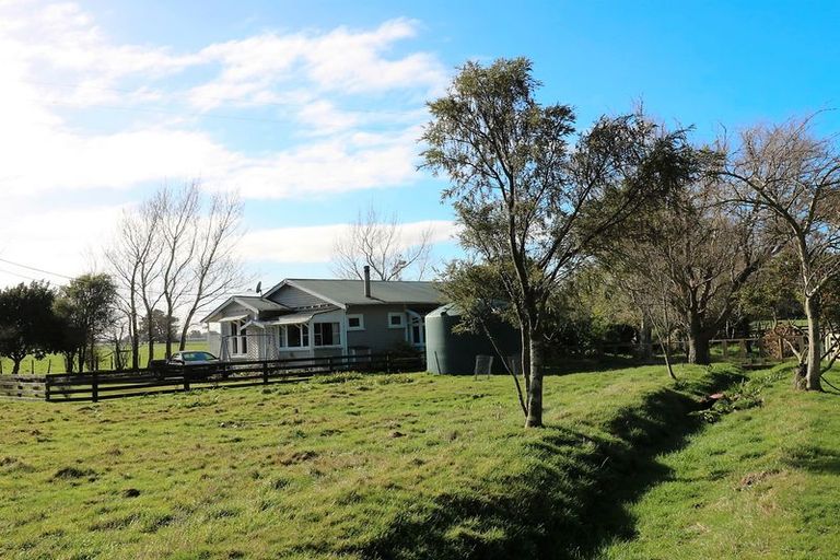 Photo of property in 172 Haringa Road, Carrington, Carterton, 5791