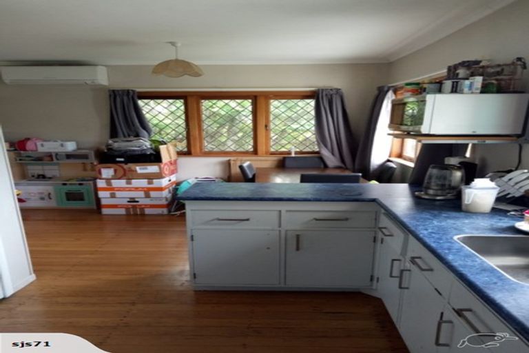 Photo of property in 1/12 Kauri Road, Birkenhead, Auckland, 0626
