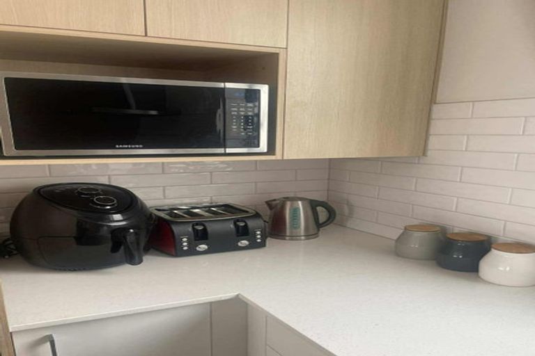 Photo of property in 7/6 Skibbereen Drive, Halswell, Christchurch, 8025