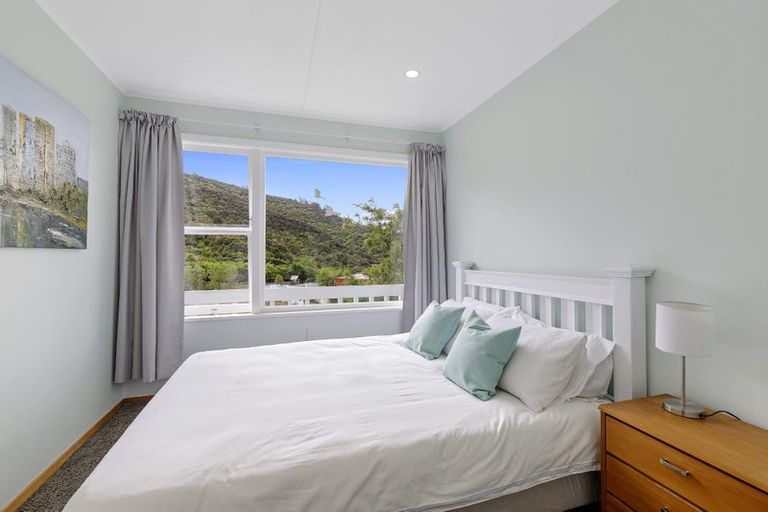 Photo of property in 14 Willcox Grove, Naenae, Lower Hutt, 5011