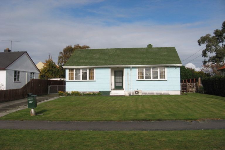 Photo of property in 107 Hoani Street, Northcote, Christchurch, 8052