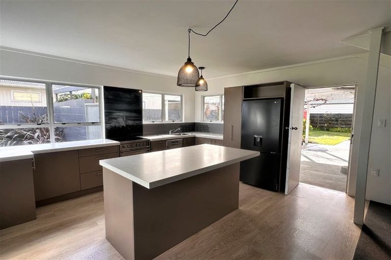 Photo of property in 3 Fleet Street, Glenbrook, Waiuku, 2681