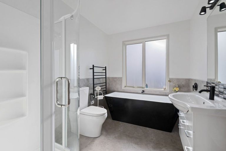 Photo of property in 12a Sumner Street, Glenholme, Rotorua, 3010