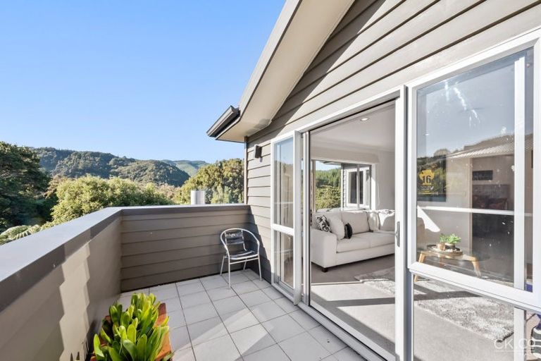 Photo of property in 15 Frankie Stevens Place, Riverstone Terraces, Upper Hutt, 5018