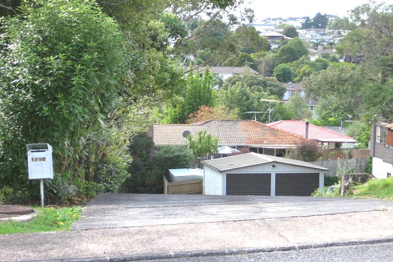Photo of property in 2/129 Stredwick Drive, Torbay, Auckland, 0630