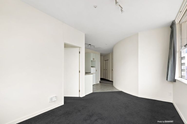 Photo of property in Terrace Tower Apartments, 8d/126 The Terrace, Wellington Central, Wellington, 6011
