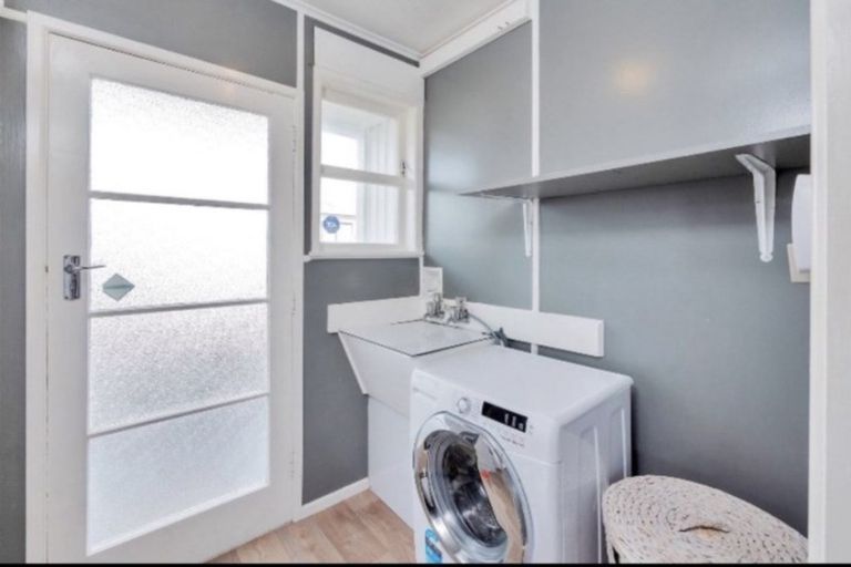 Photo of property in 20 Riserra Drive, Ranui, Auckland, 0612