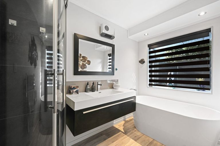 Photo of property in 30a Harrowfield Drive, Harrowfield, Hamilton, 3210