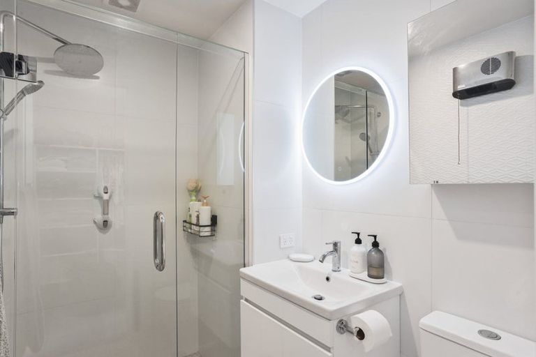 Photo of property in 15 Eminence Drive, Northwood, Christchurch, 8051