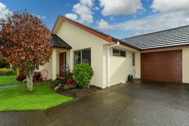Photo of property in Orange Grove Village, 7/22 Pyes Pa Road, Pyes Pa, Tauranga, 3112
