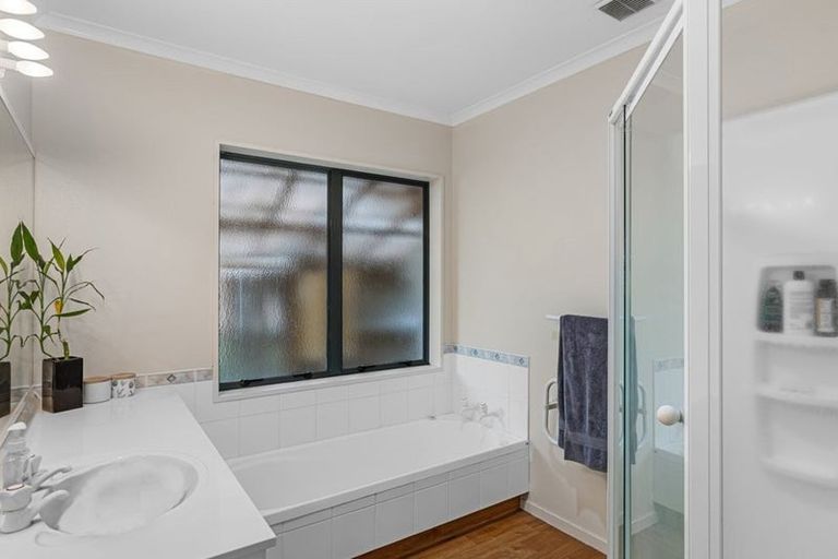 Photo of property in 27 Beachlands Place, Papamoa Beach, Papamoa, 3118