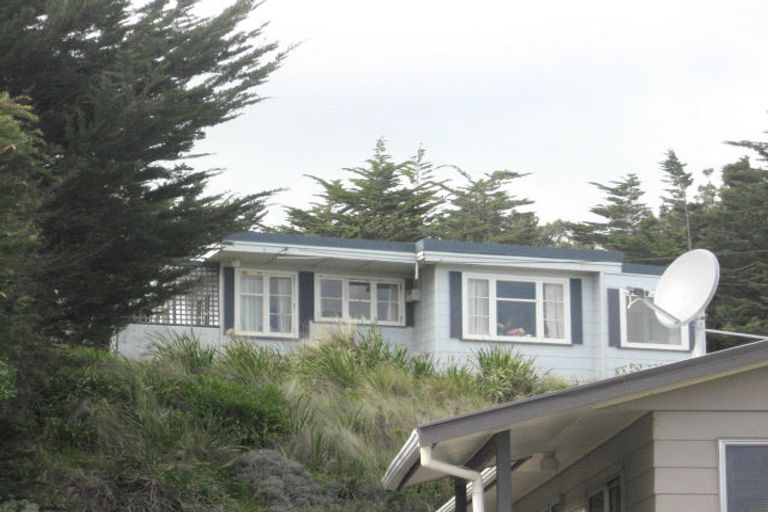 Photo of property in 180b Kahukura Avenue, Waitarere Beach, Levin, 5510