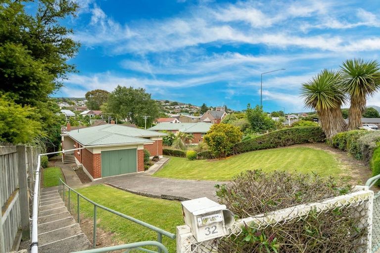 Photo of property in 32 Kaikorai Valley Road, Kaikorai, Dunedin, 9010