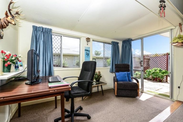 Photo of property in 11b Clare Street, Cambridge, 3434