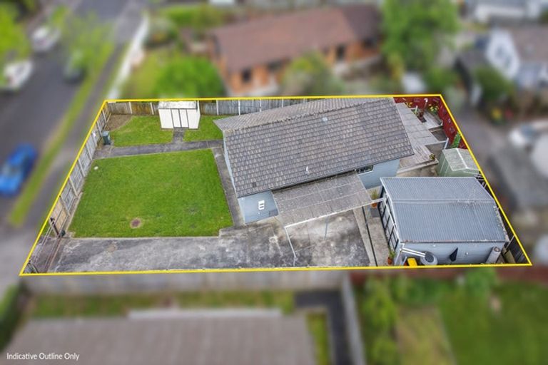 Photo of property in 9 De Quincey Terrace, Highland Park, Auckland, 2010