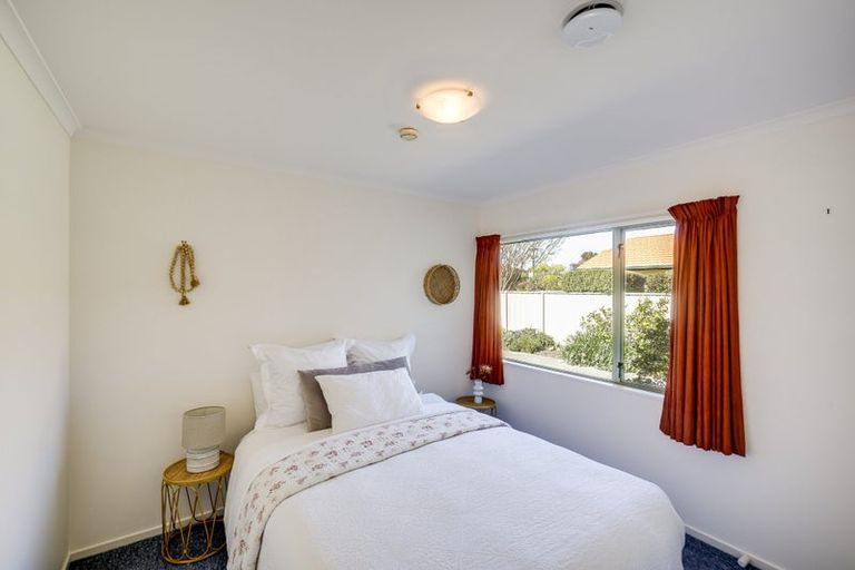 Photo of property in 3 Alderney Way, Taradale, Napier, 4112