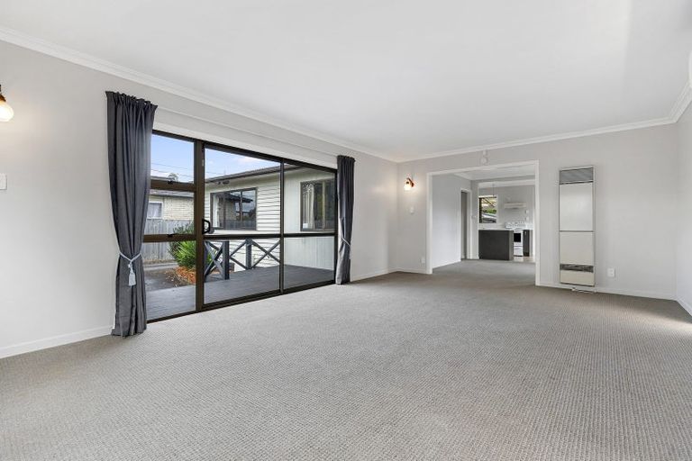 Photo of property in 6 Vernall Street, Nawton, Hamilton, 3200