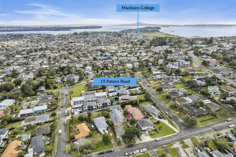 Photo of property in 19 Patons Road, Howick, Auckland, 2014