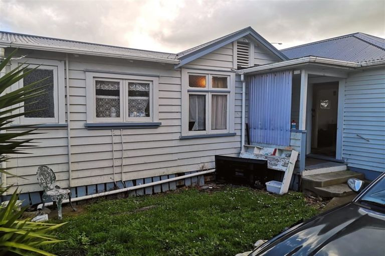 Photo of property in 45 Orchard West Road, Ngatea, 3503