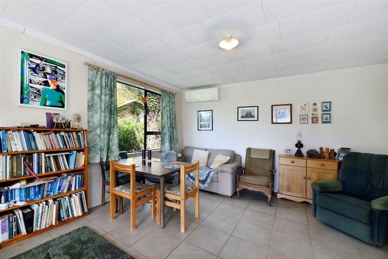 Photo of property in 3 Field Terrace, Okiwi Bay, French Pass, 7193