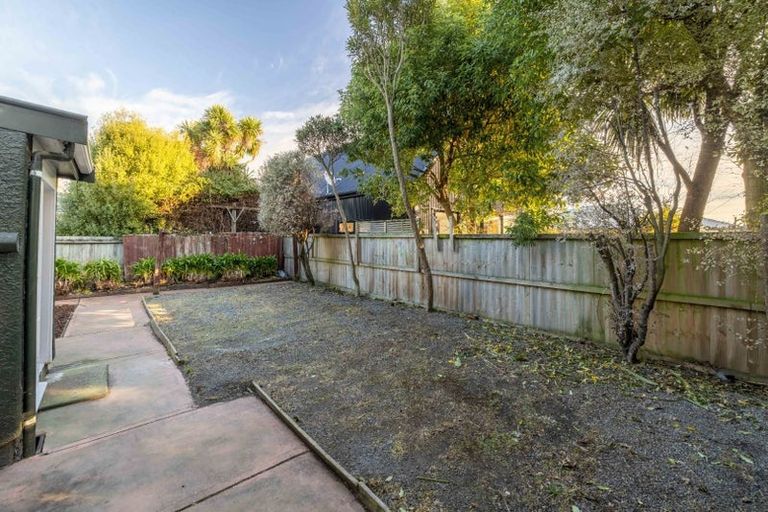 Photo of property in 43 Harvey Terrace, Richmond, Christchurch, 8013