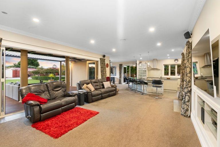 Photo of property in 17b Te Manuao Road, Otaki, 5512