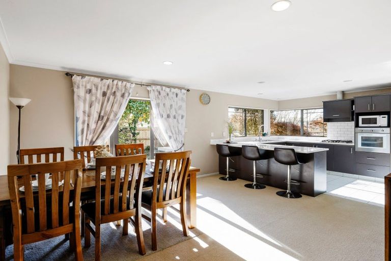 Photo of property in 23 Cate Road, Rototuna, Hamilton, 3210