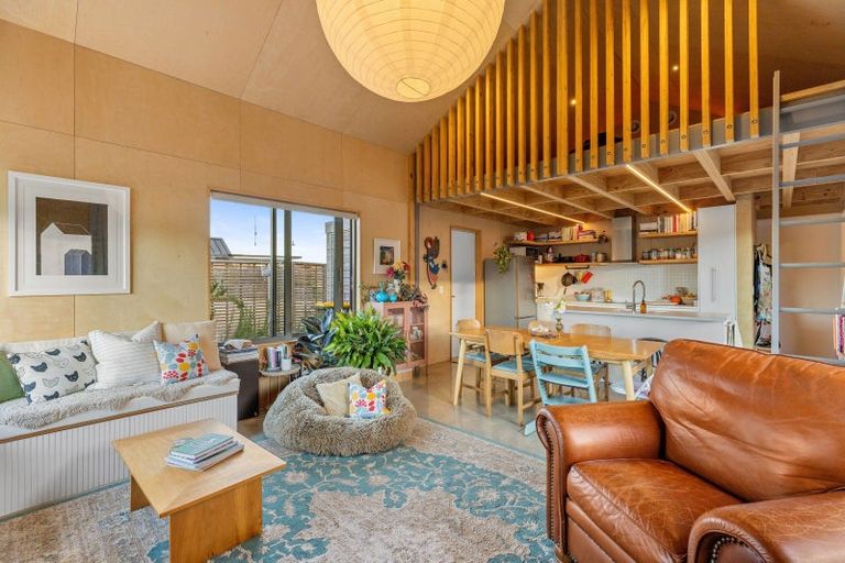 Photo of property in 3 Doug Ledgerwood Drive, Wanaka, 9305