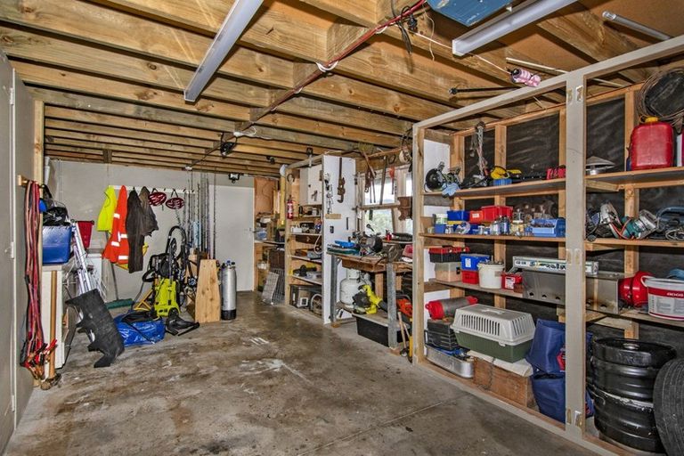 Photo of property in 3 Oakura Road, Oakura, Hikurangi, 0184