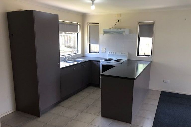 Photo of property in 12 Japonica Drive, Beach Haven, Auckland, 0626